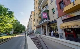 Apartment Milan Near Metro-M5